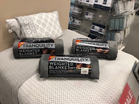 15 best target weighted blanket and their reviews - Green Host IT