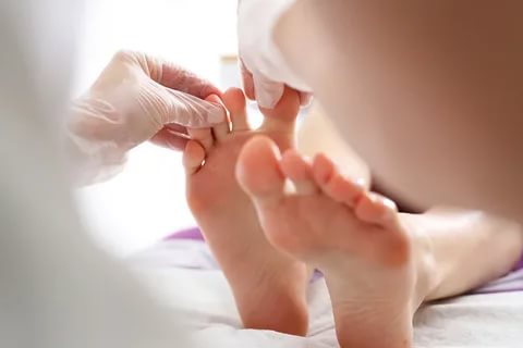 benefits of consulting a podiatrist