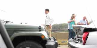 What to do if someone hits your car and drives off someone hits car